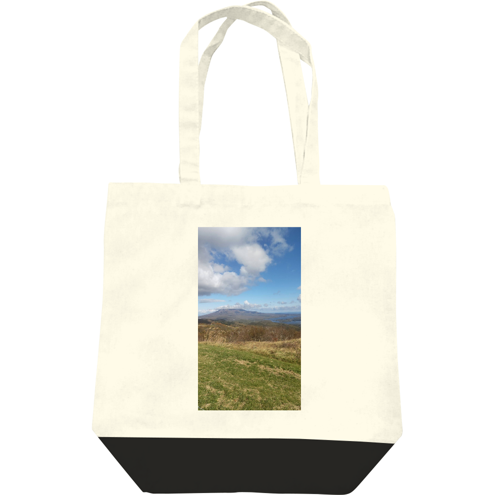  青空の大地の空間