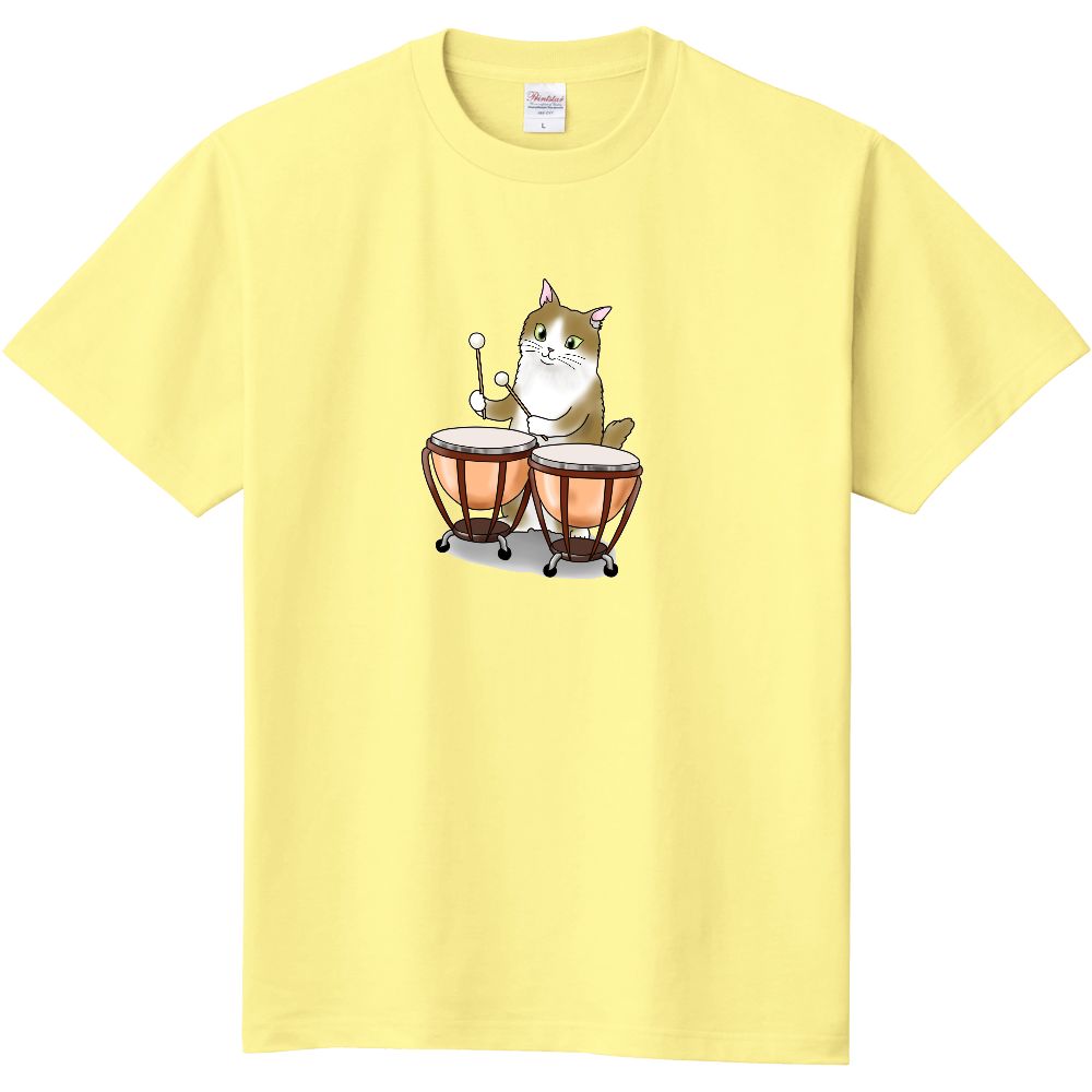  ティンパニーを叩く猫